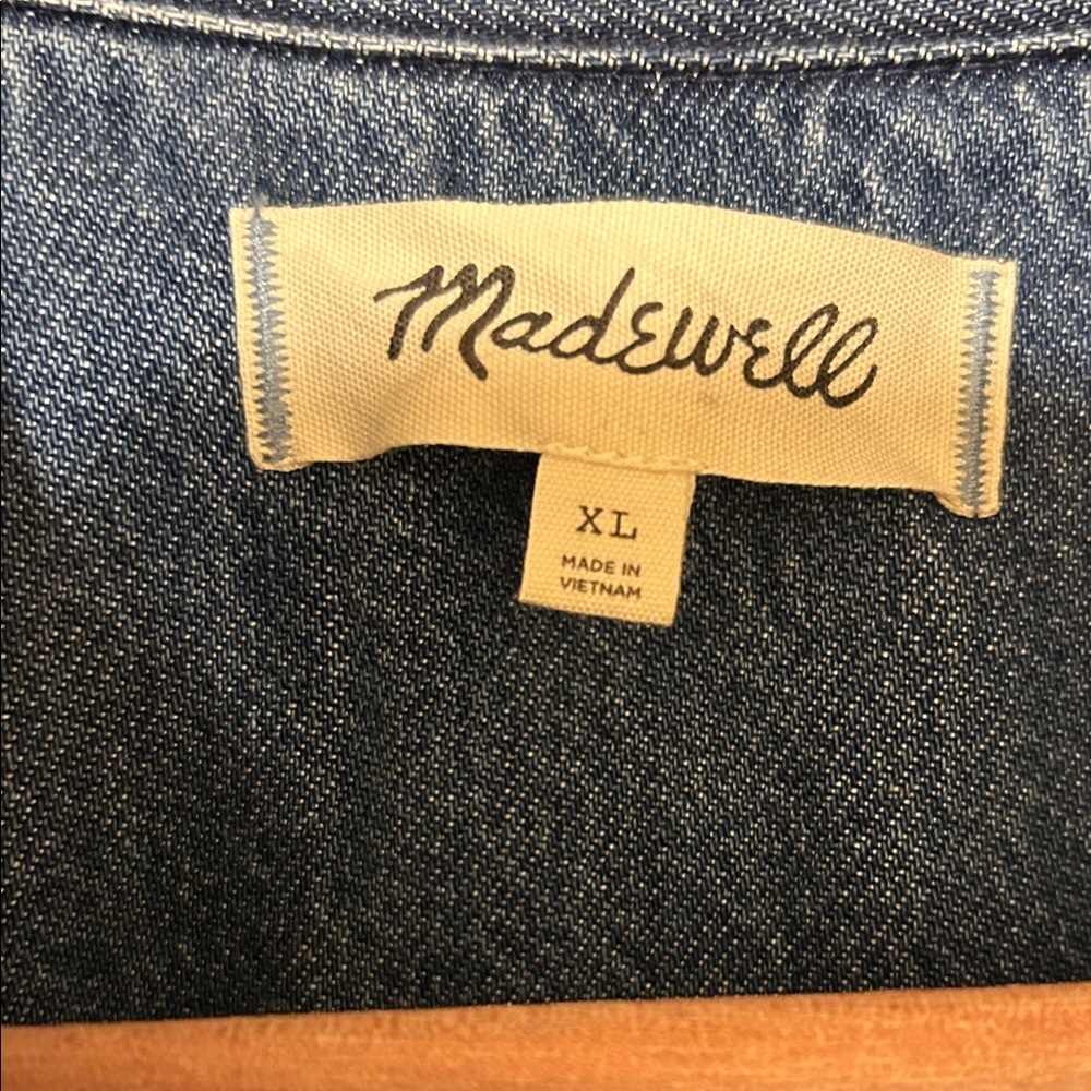 Madewell Crop Denim Shirt Jacket - Picture 2 of 7